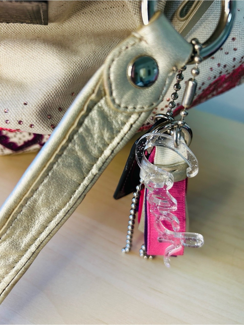 Coach Poppy Rhinestone Large - Picture 3 of 10